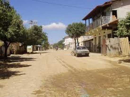 RUA DA CIDADE-FOTO:OLIVEIRAJUNIOR2. - VILA NOVA DOS POES - MG