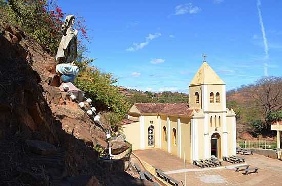 VIRGEM DA LAPA-MG-IMAGEM E IGREJA DE N.SRA.DA LAPA-FOTO:ERNANI J. DE M.M.  - VIRGEM DA LAPA - MG