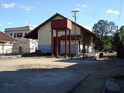 ESTAO FERROVIARIA DE VOLTA GRANDE POR JANSEN C O - VOLTA GRANDE - MG