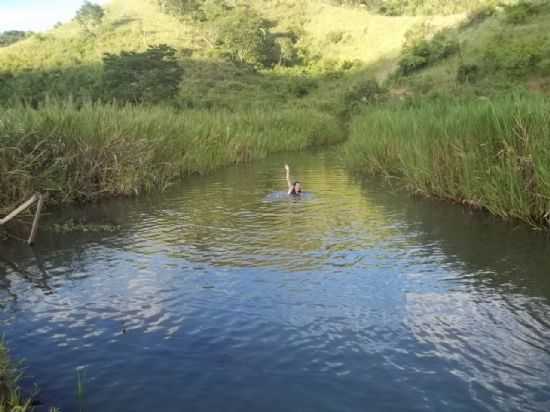 BATINGA-BA-RIO UMBURANA-FOTO:ADELSON FERRER - BATINGA - BA