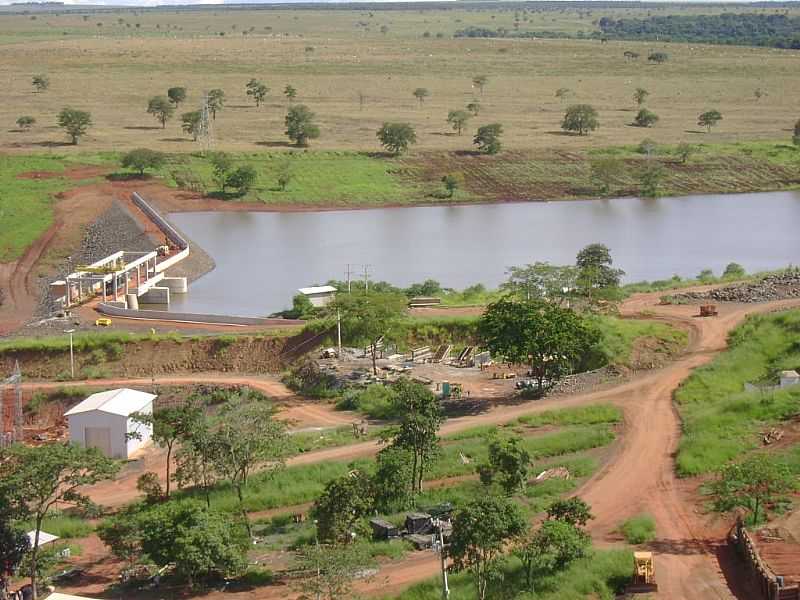 ALTO SUCURI-MS-CONSTRUO DA BARRAGEM-FOTO:ADEMAR - TRIUNFO  - ALTO SUCURI - MS