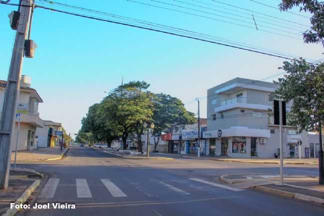 AV. PEDRO MANVAILER, POR JOEL VIEIRA - AMAMBI - MS