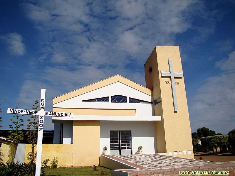 ANASTCIO-MS-MATRIZ DE N.SRA.DE LOURDES-FOTO:VICENTE A. QUEIROZ - ANASTCIO - MS