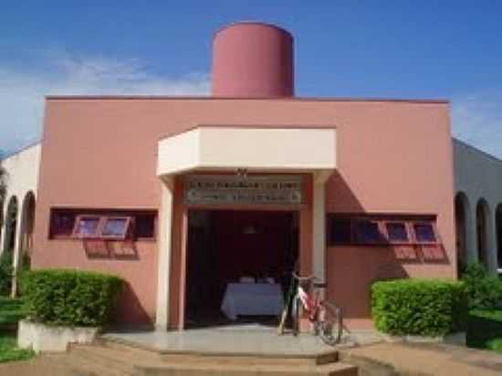 CENTRO PEDAGGICO-FOTO:C. TOLENTINO [PANORAMIO] - APARECIDA DO TABOADO - MS