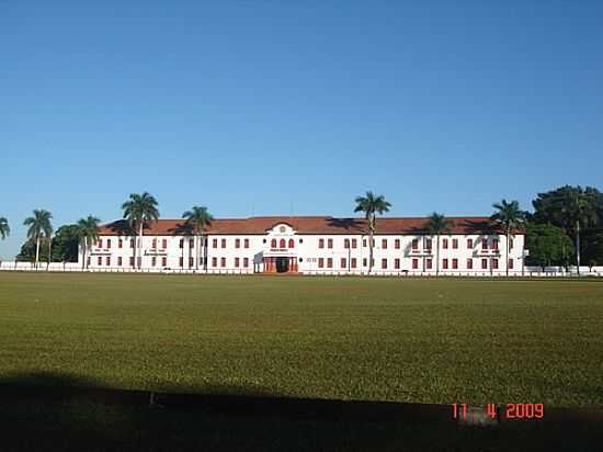 QUARTEL DO EXRCITO EM BELA VISTA-FOTO:CBPCAMPOS - BELA VISTA - MS