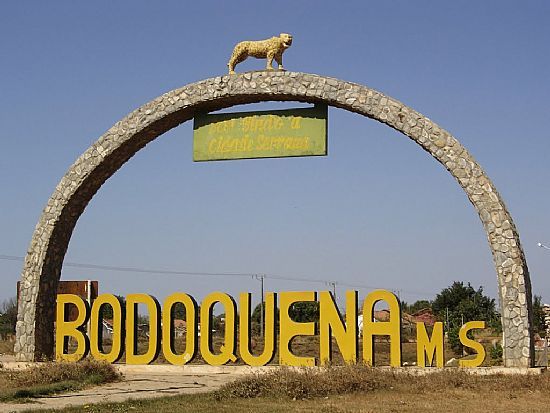 BODOQUENA-MS-PORTAL DE ENTRADA DA CIDADE-FOTO:ANDR BONACIN - BODOQUENA - MS