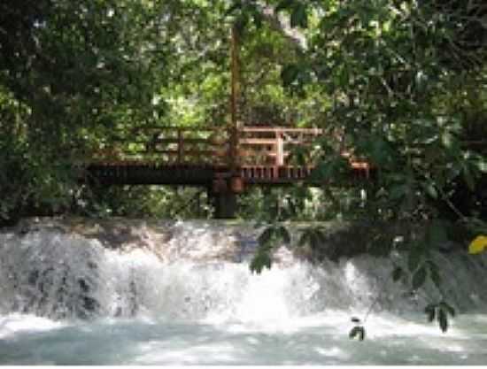 BONITO-MS-PONTE E CACHOEIRA NA ILHA DO PADRE-FOTO:ASMAISBELASCIDADES.  - BONITO - MS