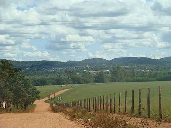 ESTRADA RURAL CHEGANDO EM BONITO-MS-FOTO:PAULO YUJI TAKARADA - BONITO - MS