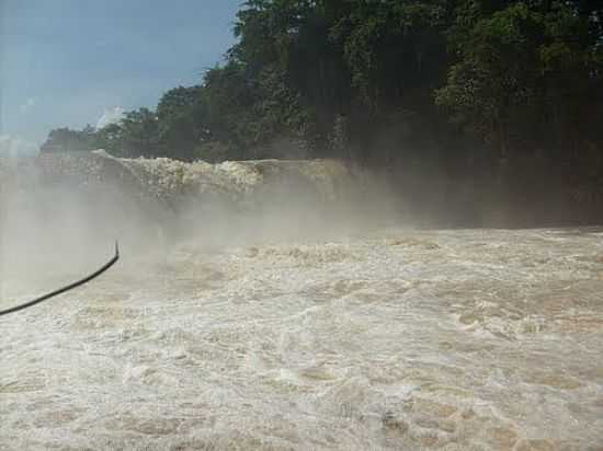 CACHOEIRA DO SALTO-FOTO:JOANA DARK DA SILVA [PANORAMIO] - CASSILNDIA - MS