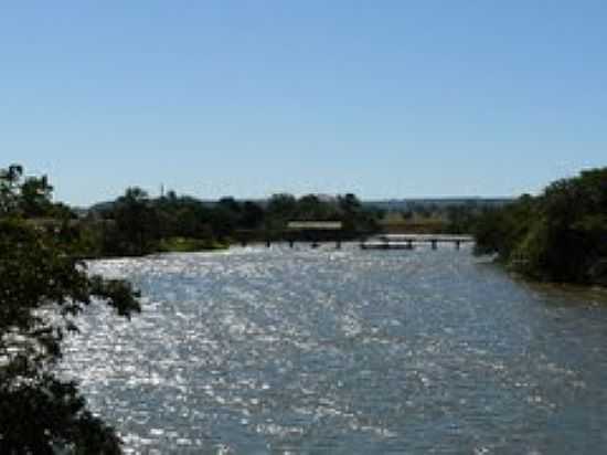 RIO APOR EM CASSILNDIA-DIVISA MT-GO-FOTO:ALTEMIRO OLINTO CRIS - CASSILNDIA - MS