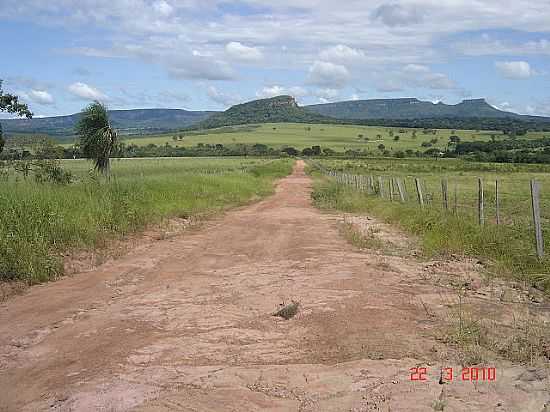 A TRILHA E O MORRO EM CIPOLNDIA-MS-FOTO:WWW.PEDAL.COM.BR - CIPOLNDIA - MS