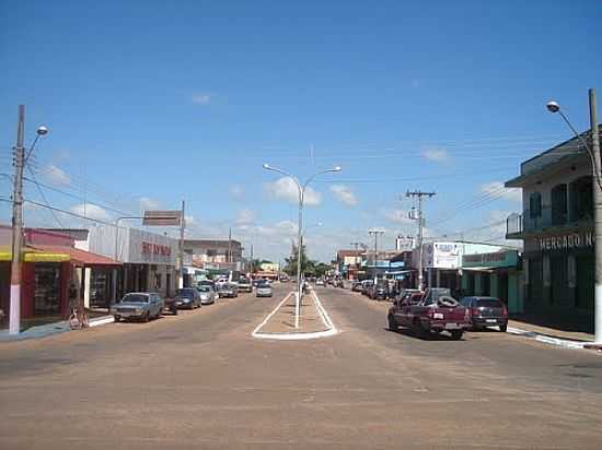 AVENIDA-FOTO:MERCVRIO10 [PANORAMIO] - DEODPOLIS - MS