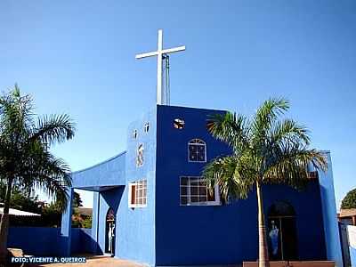 IGREJA MATRIZ N.S.DO
ROSRIO FOTO VICENTE A. QUEIROZ - DOIS IRMOS DO BURITI - MS