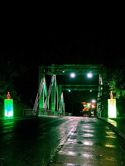 PONTE SOBRE O RIO DOURADOS POR RIVALDI - FTIMA DO SUL - MS