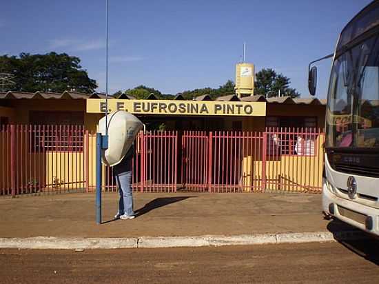 FOTO:PAULINHA17 [PANORAMIO] - GLRIA DE DOURADOS - MS