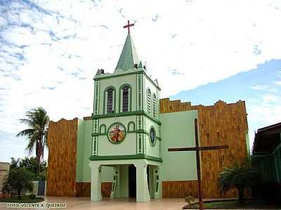 IGREJA MATRIZ DE SO
JOS FOTO VICENTE A. QUEIROZ - GUIA LOPES DA LAGUNA - MS