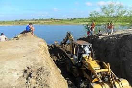 BARRAGEM EM BOA UNIO-FOTO:JORNALANOSSAVOZ - BOA UNIO - BA