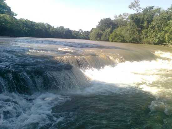 CACHOEIRA BANANAL   -  POR THIAGO RAMOS - PEDRO GOMES - MS