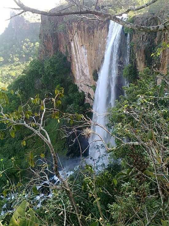 CACHOEIRA GUA BRANCA, POR VANDERLEY - PEDRO GOMES - MS