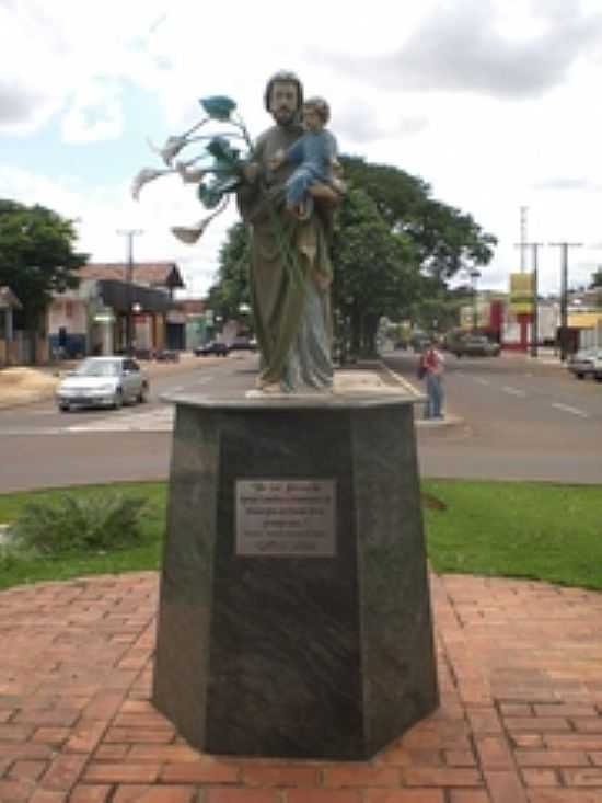 HOMENAGEM  SO JOS NA ROTATRIA DA AV.BRASIL COM AV.PRES. VARGAS-FOTO:PAULO YUJI TAKARADA - PONTA POR - MS