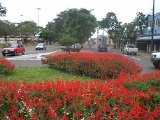 ROTATRIA DA AV.MARECHAL FLORIANO-FOTO:PAULO YUJI TAKARADA - PONTA POR - MS