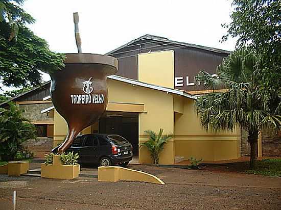 TROPEIRO VELHO - RIO BRILHANTE - MS