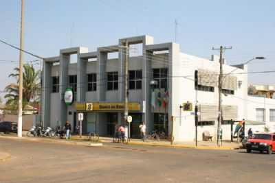 BANCO DO BRASIL E PREFEITURA MUNICIPAL, POR HERBERTT TAIRA - RIO VERDE DE MATO GROSSO - MS