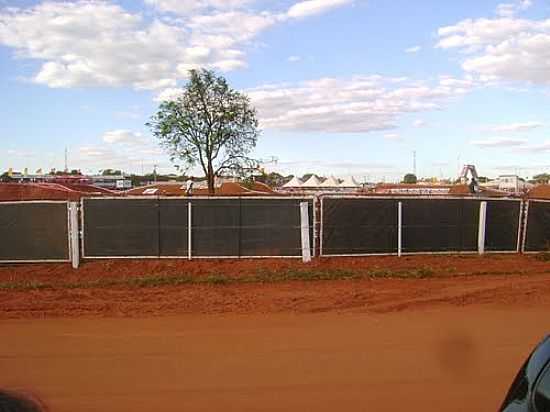 PISTA DE MOTO CROSS EM SONORA-MS-FOTO:IVALDO SILVA - SONORA - MS