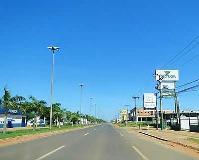 AVENIDA RANULPHO MARQUES LEAL FOTO
CARLOS MORCEGO - TRS LAGOAS - MS