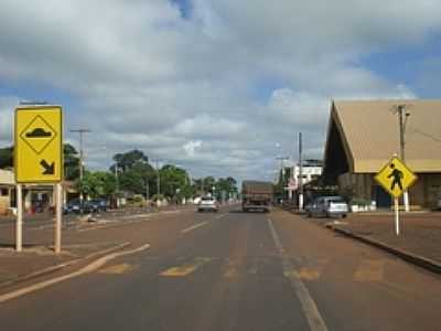 AVENIDA-FOTO:PAULO YUJI TAKARADA  - VILA VARGAS - MS