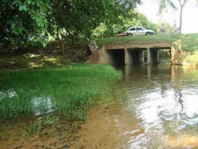 RIO GUA FRIA, O QUAL DEU SE O NOME DO DISTRITO., POR ROBERTO CESAR DA SILVA - GUA FRIA - MT