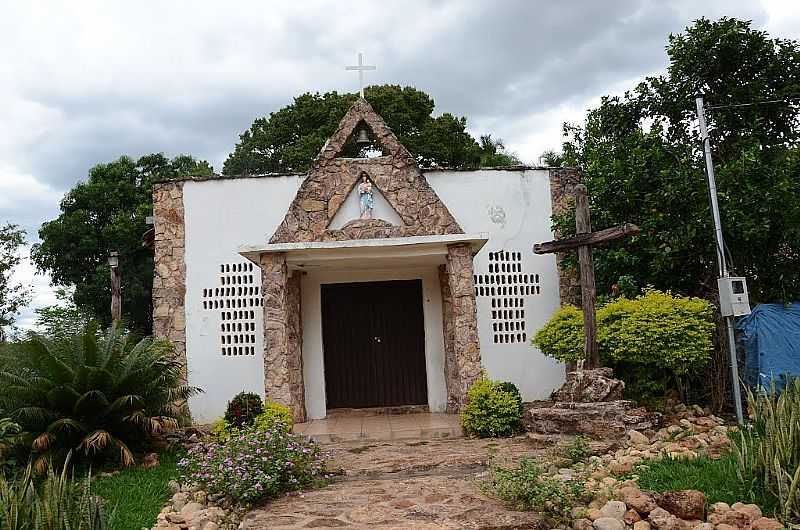 ALCANTILADO-MT-IGREJA MATRIZ-FOTO:MINORU ONOE - ALCANTILADO - MT