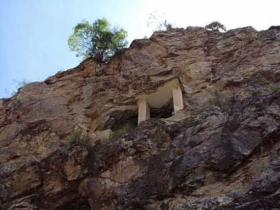 MINA DE SO FELIX DO AMIANTO EM BOM JESUS DA SERRA-BA-FOTO:CRISTIANO PIRES - BOM JESUS DA SERRA - BA