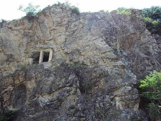 MINA DE SO FLIX DO AMIANTO EM BOM JESUS DA SERRA-BA-FOTO:CRISTIANO PIRES - BOM JESUS DA SERRA - BA