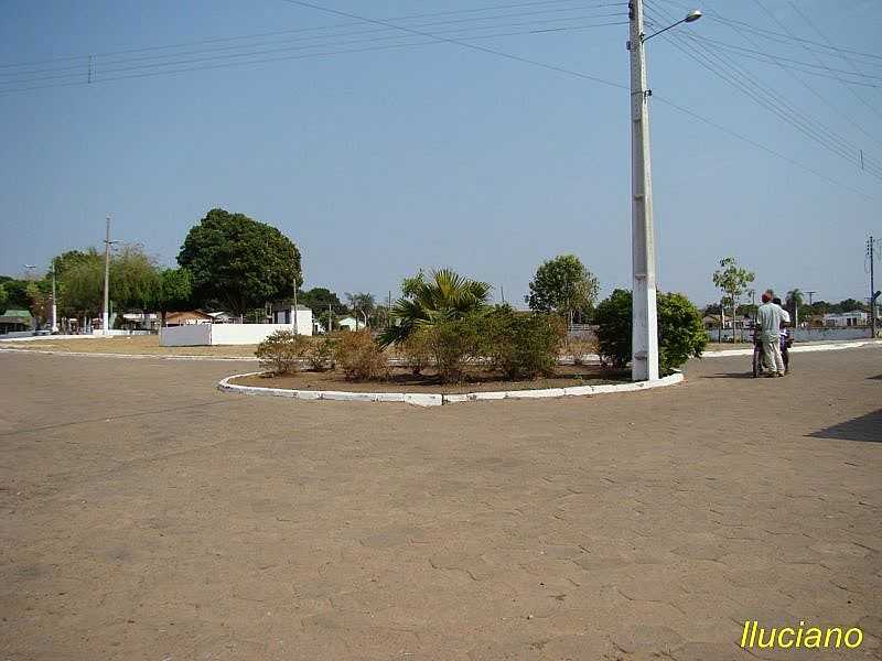 ALTO COIT-MT-TREVO DE ACESSO-FOTO:LEANDRO LUCIANO - ALTO COIT - MT