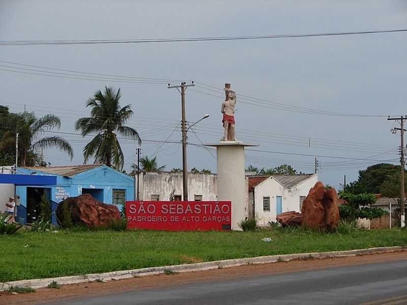 ALTO GARAS-MT-IMAGEM DE SO SEBASTIO NA ENTRADA SUL-FOTO:DANILO RIBEIRO - ALTO GARAS - MT