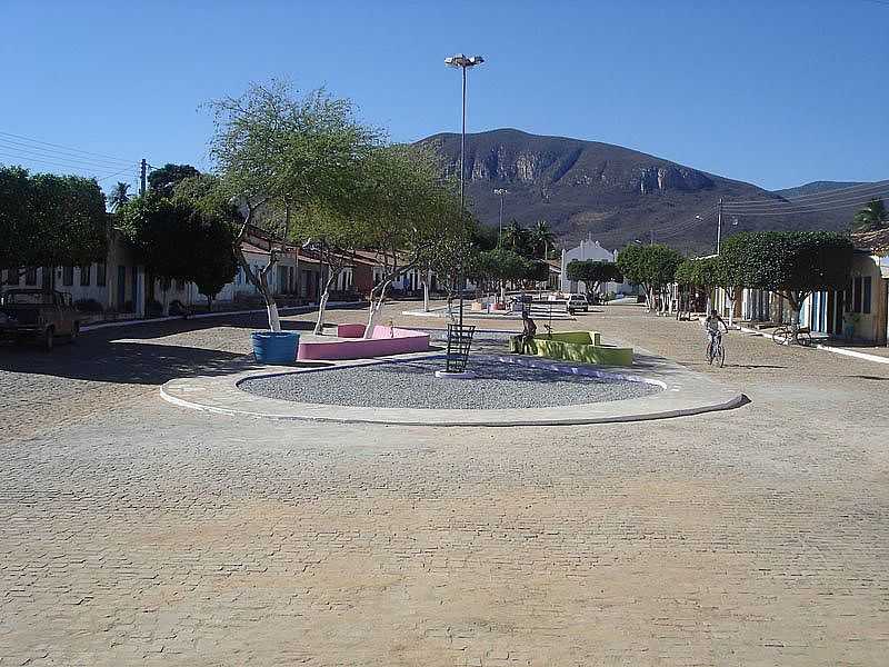 BOM SOSSEGO-BA-PRAA DA MATRIZ-FOTO:FLAVIANO SILVA - BOM SOSSEGO - BA