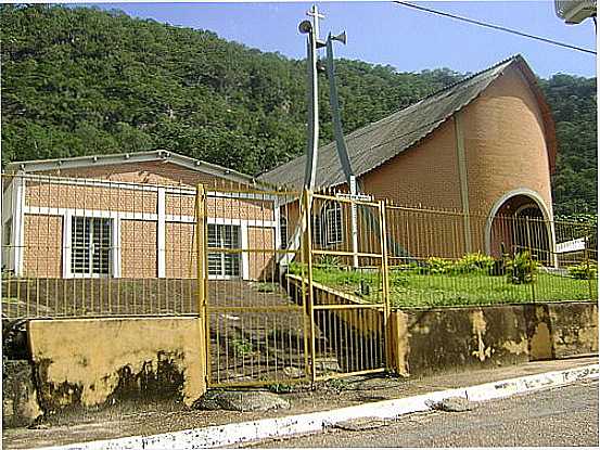 BARRA DO GARAS-MT-CAPELA DO BNH-FOTO:ANIZIO REZENDE - BARRA DO GARAS - MT