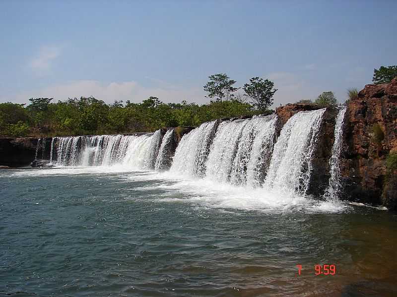 BATOVI-MT-CACHOEIRA DO JATOB-FOTO:ROGRIO SALLES - BATOVI - MT