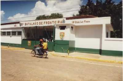 O BATALHO DA FRONTEIRA SITUADO NA CIDADE DE CACERES, POR IR. CASIMIRO KUYPERS   - CCERES - MT