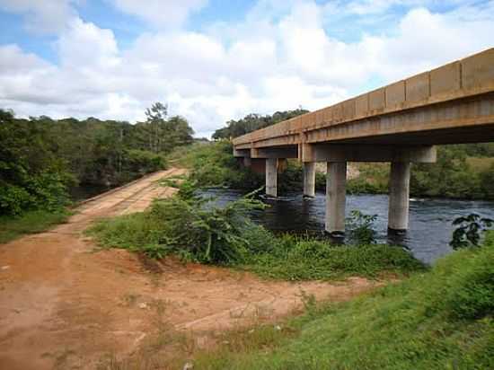 PONTE SOBRE O RIO SACRE NA RODOVIA MT-255 EM CAMPO NOVO DO PARECIS-MT-FOTO:GERALDOPOIANI - CAMPO NOVO DO PARECIS - MT