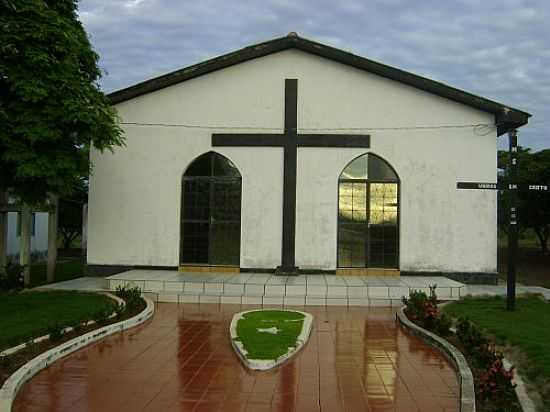 IGREJA DE N.SRA.DA SALLETTE NA VILA SERRA DOURADA MUNICPIO DE CANARANA-FOTO:EDUARDO GOMES DE ANDRADE - CANARANA - MT