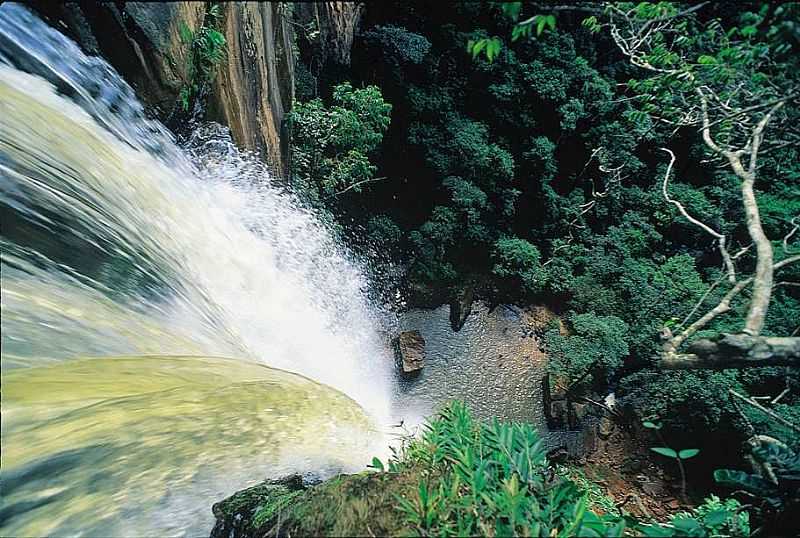 CHAPADA DOS GUIMARES-MT-CACHOEIRA VU DE NOIVA VISTA DE CIMA-FOTO:SUZANA BARBOSA CAMARGO - CHAPADA DOS GUIMARES - MT