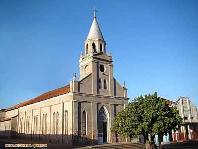 CATEDRAL DE SO JOO
BATISTA FOTO VICENTE A. QUEIROZ - GUIRATINGA - MT