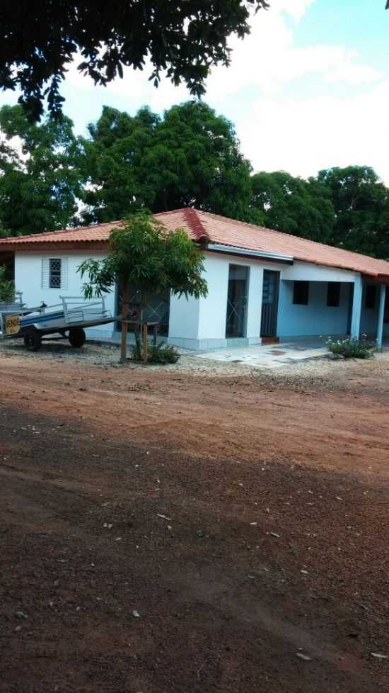 CAPELA DE SO PEDRO, POR AVILTON JOS DE OLIVEIRA - INDIANPOLIS - MT