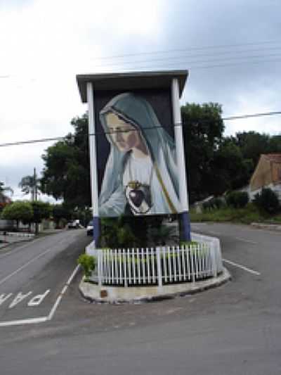 IMAGEM DE N.SENHORA NA AVENIDA-FOTO:GUSTAVO BRETAS - JAURU - MT