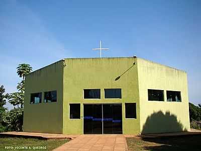 IGREJA MATRIZ DE SO 
JOS FOTO VICENTE A. QUEIROZ - LAMBARI D'OESTE - MT