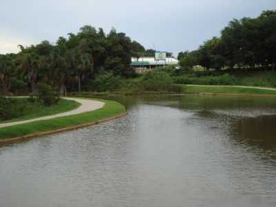 LAGO, POR FABIANE - LUCAS DO RIO VERDE - MT