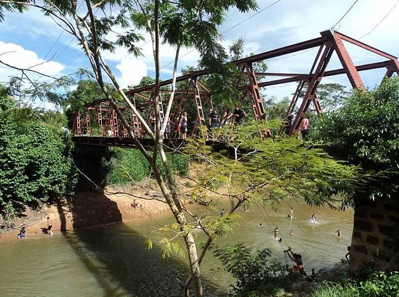 NOSSA SENHORA DA GUIA-MT-VISTA DA PONTE E RIO-FOTO:WWW.FACEBOOK.COM  - NOSSA SENHORA DA GUIA - MT