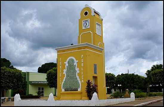 FONTE PBLICA EM NOSSA SENHORA DO LIVRAMENTO-FOTO:NLIO OLIVEIRA - NOSSA SENHORA DO LIVRAMENTO - MT